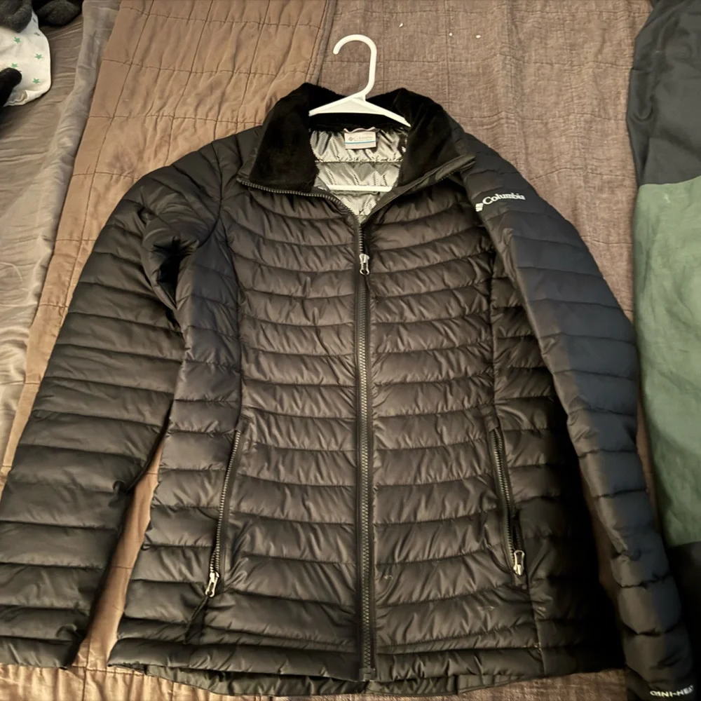 EUC Columbia Powder Lite jacket small - Picture 1 of 4